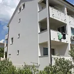 With A Parking Space Hvar - 8791