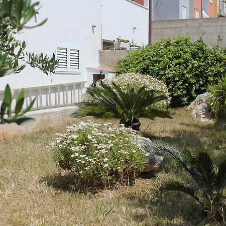 Апартаменты With A Parking Space Hvar - 8791 Хвар