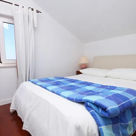 With A Parking Space Hvar - 8791 Хвар