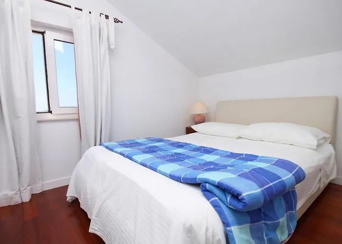 With A Parking Space Hvar - 8791 Hvar Town