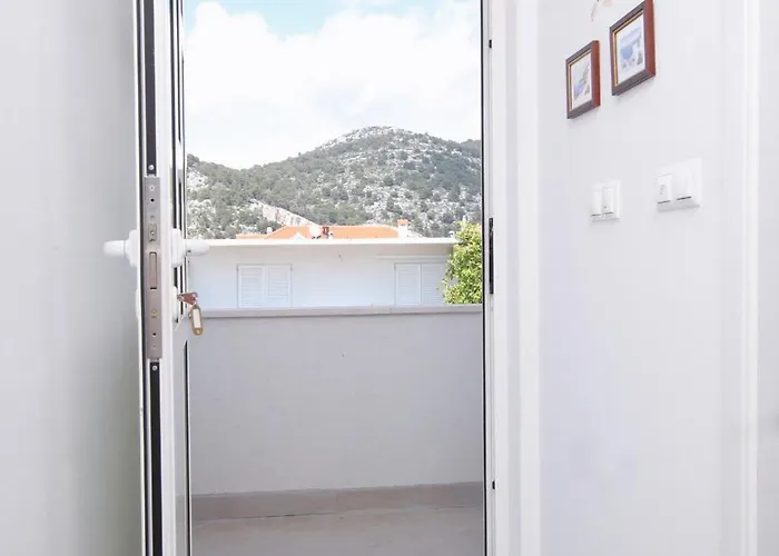 Apartamento With A Parking Space Hvar - 8791 *